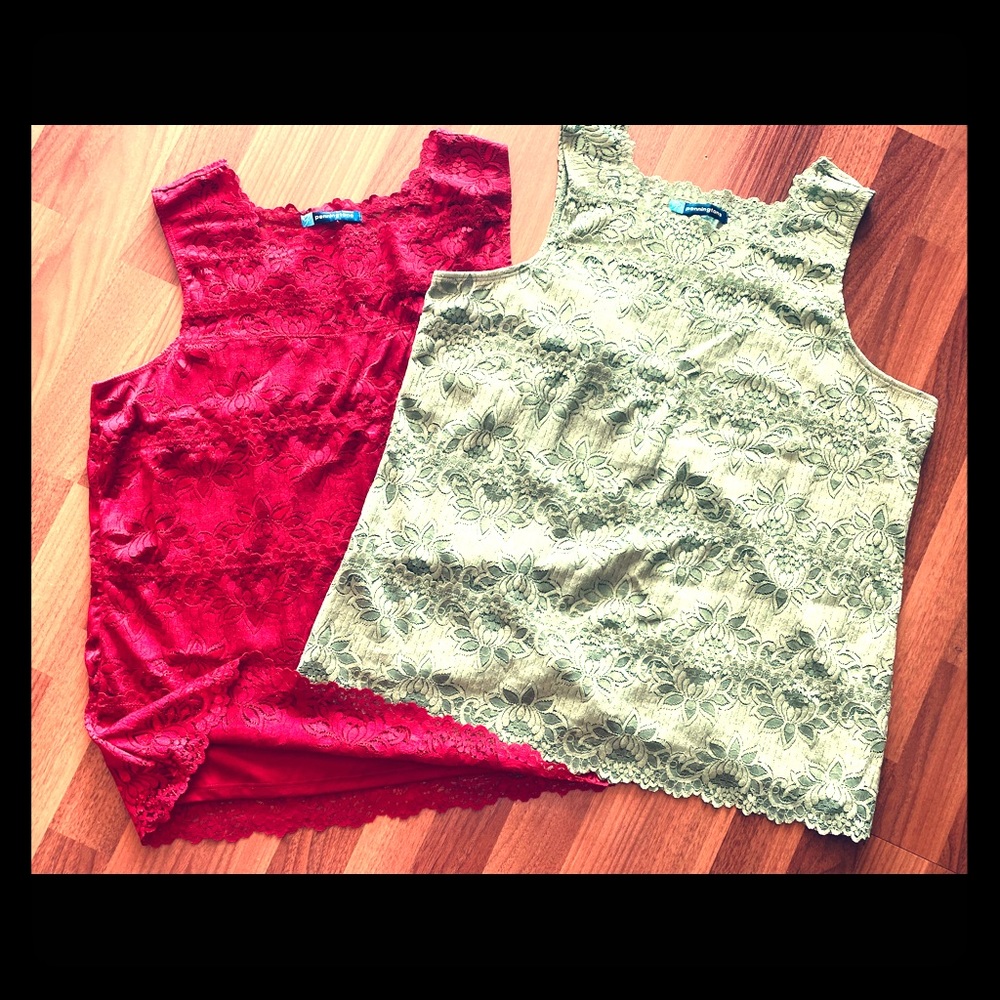 2 Pennington’s Sleeveless Fancy Tops with Lining